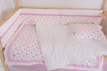 Super Special Newborn Gift Box - Cream Floral Bedding !